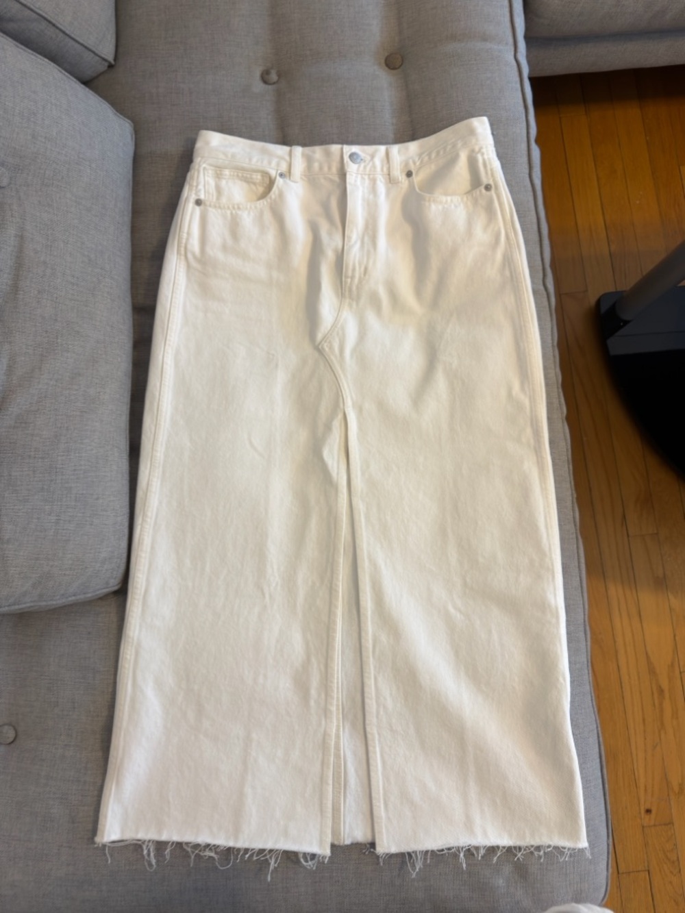 Madewell Midi Maxi  Skirt White Denim Front Slit Frayed Hem Women’s 29 NWT